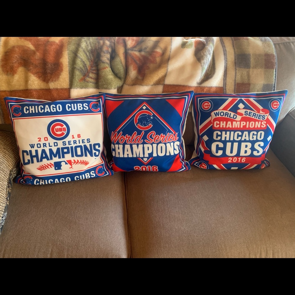 Chicago Cubs Pillows